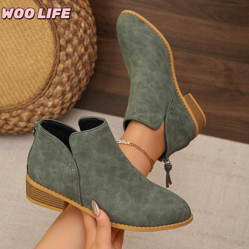 Pointed Rear Zipper Short-tube Martin Boots Women's Plus Size Leather Boots Solid Color Thin Thick-heeled Leather Ankle Boots