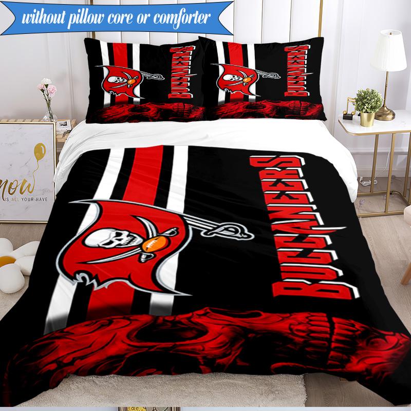 Tampa Bay Buccaneers Helmet 3pcs Bedding,Including 1pc Duvet Cover And 2pcs Pillowcases Perfect for Christmas,Ideal for Bedroom, Dormitory