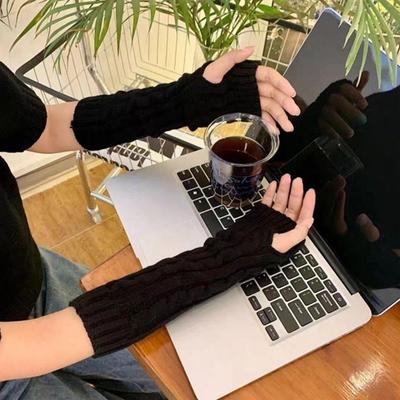 Accessoires – Handschoenen, wanten en armwarmers