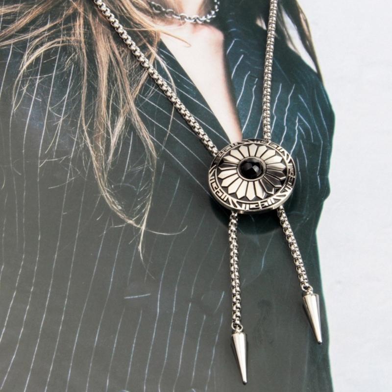 Metall Bolas Krawatte Vintage Bolo Krawatte Western Cowboy Bolas Krawatte Runde Form Bolo Krawatte Halskette Schmuck Geschenk für Frauen Mann