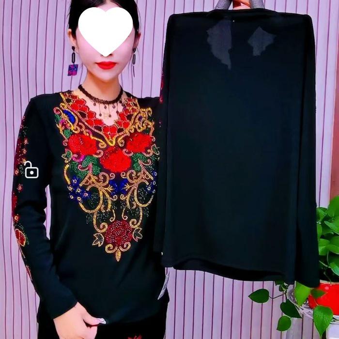 

Plus Size Rhinestone Long-Sleeve Top with Stand-Up Collar: Flattering, Warm Fleece Base Layer for Middle-Aged and Elderly Women 5XL
