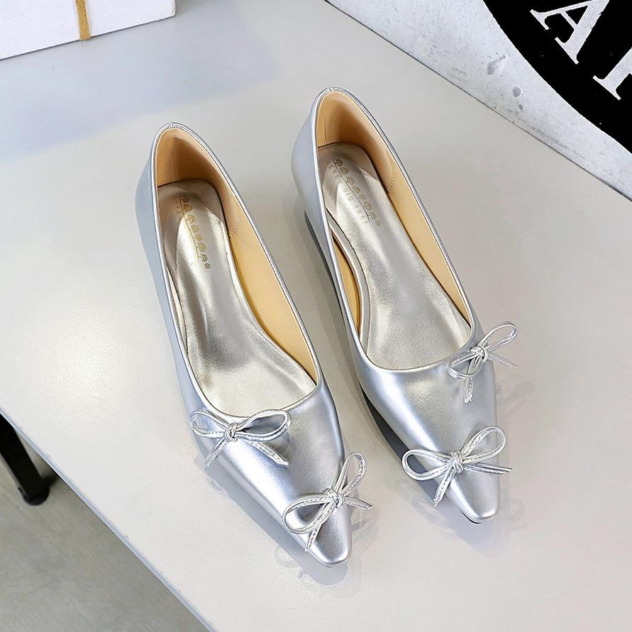 

3683-18 Корейская версия французского темперамента остроносые туфли феи на танкетке с неглубоким вырезом и тонким бантом одинарные туфли женские 35 серебряный