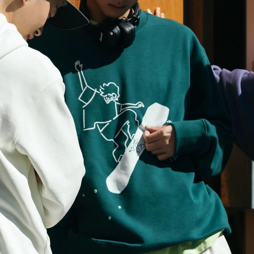 Adidas Originals Clover X Chang Csun X Su Yi Ming Triple Collaboration Series Comic Skateboard Print Sport Pullover Hoodie Men Tops Green IK4314