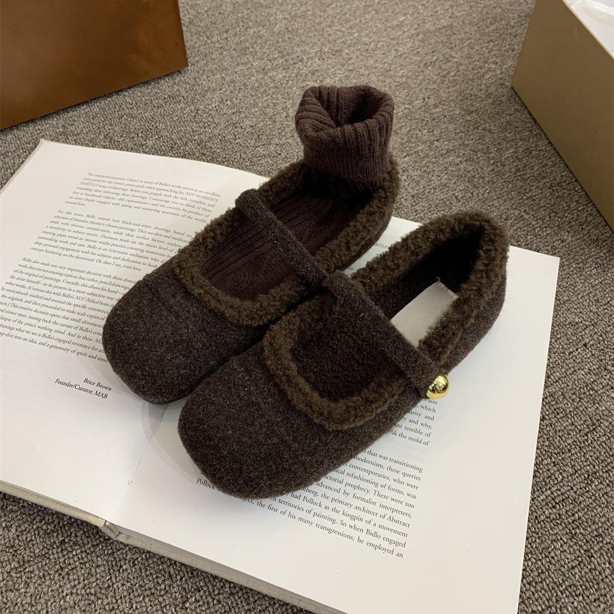

Gray Mary Jane fluffy shoes women wear in winter Korean version of gentle ballet fairy style soft flat-bottomed velvet cotton shoes 40 коричневий