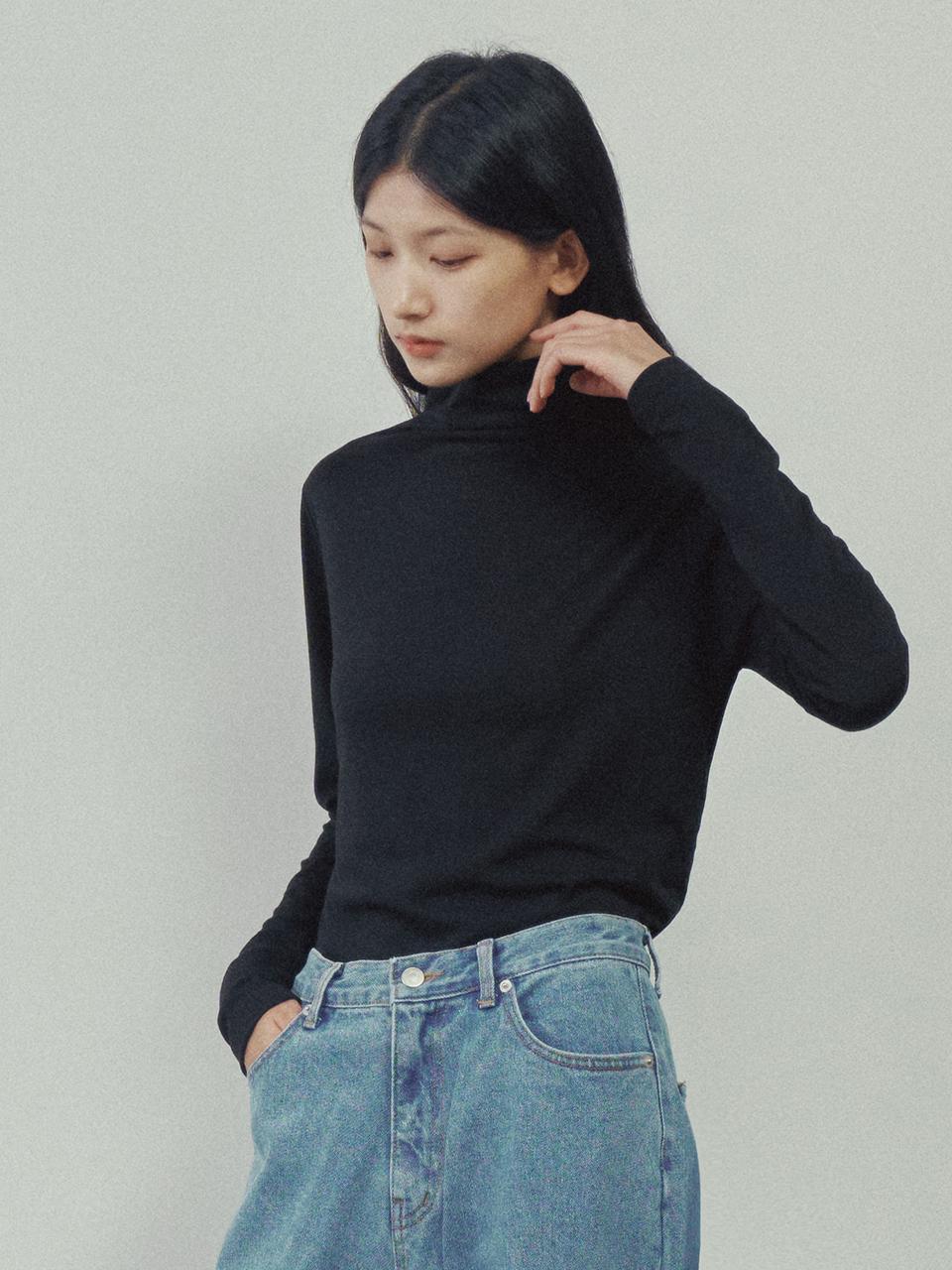 G And Gb Standard Turtleneck_Black F