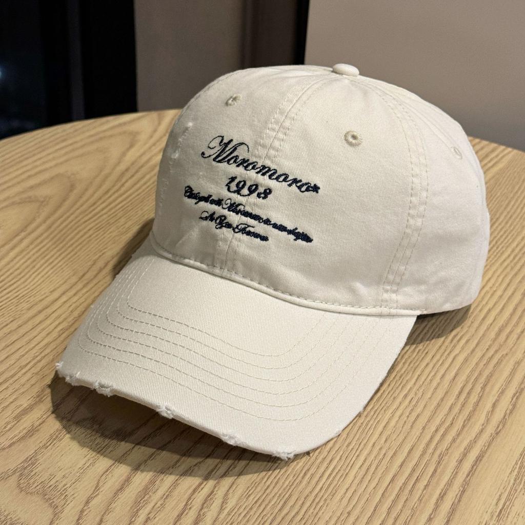 New Letter Hole Baseball Cap Youth Fashion Street Youth Curved Brim Hat Korean Style Fashionable Face Small Peaked Cap