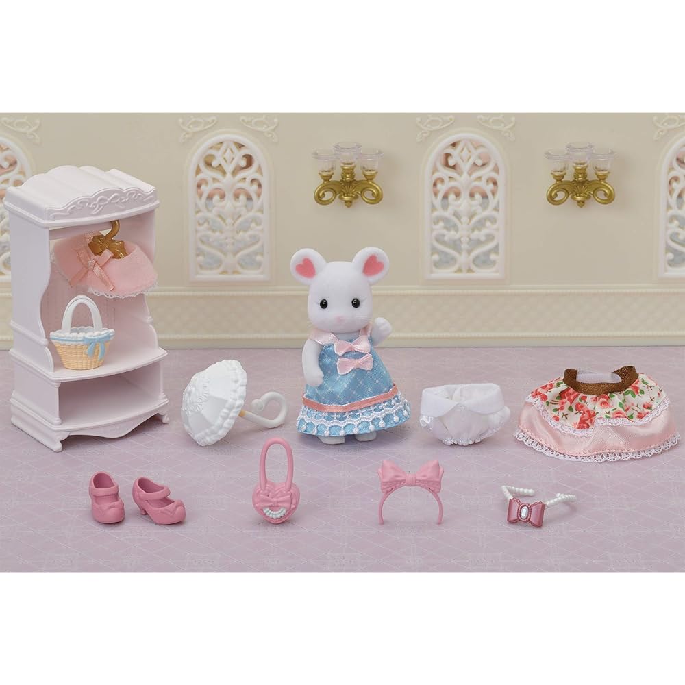 Sylvanian Families Town Sweet Ribbon Collection Fashion Set Toy Dollhouse for Ages 3 and Up
