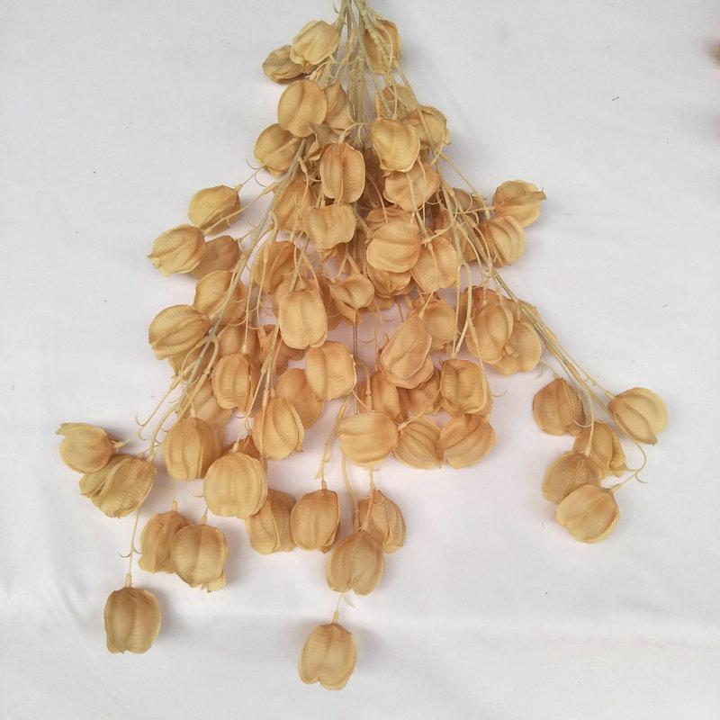 

Искусственный фонарь в виде карамболы для свадебной фотосъемки и оформления