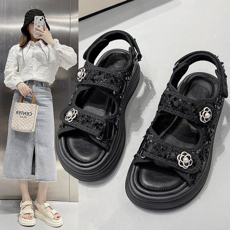 2025 Summer New Xiaoxiangfeng Velcro Rhinestone Roman Sandals Women's Fashion Outer Wear Platform Casual Beach Women's Shoes