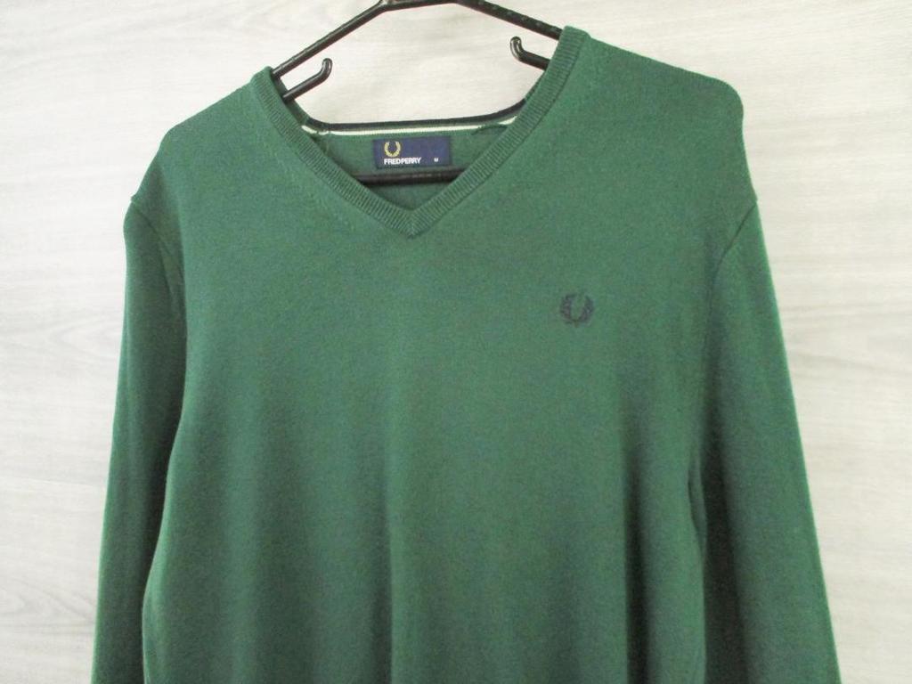 [USED] FREDPERRY V-neck knit M0821c