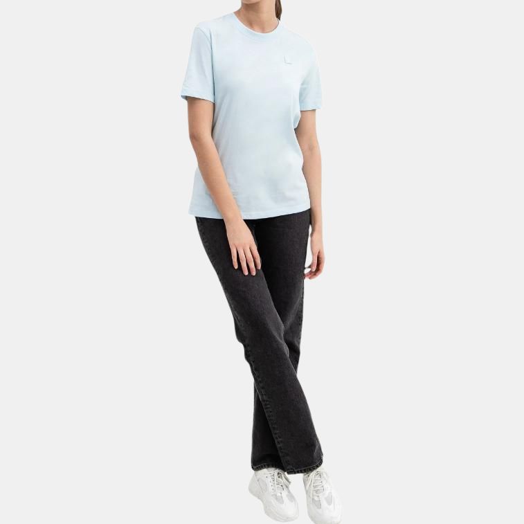 Calvin Klein Solid Color Round Neck Straight Cut Short Sleeve T-Shirt Women Tops Light-Blue J20J223226-CYR