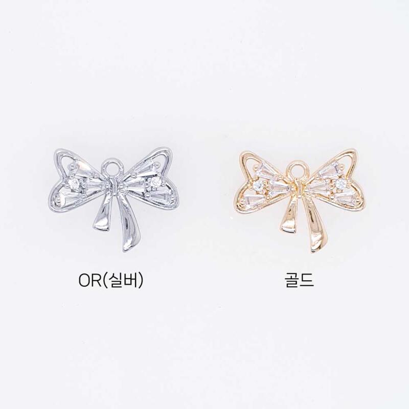 Cubic Butterfly Ribbon Pendant Accessory