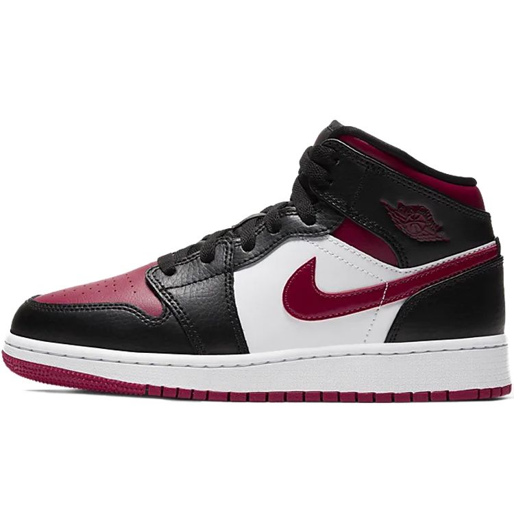 

Детские кроссовки Air Jordan 1 Mid GS Noble Red Black White 554725-066