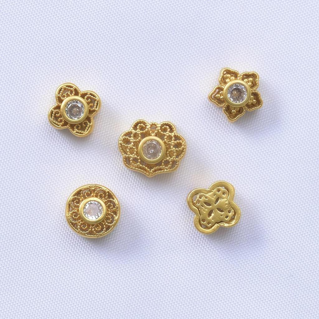 Gold-Plated Zircon Clover Spacer Beads for DIY Bracelets