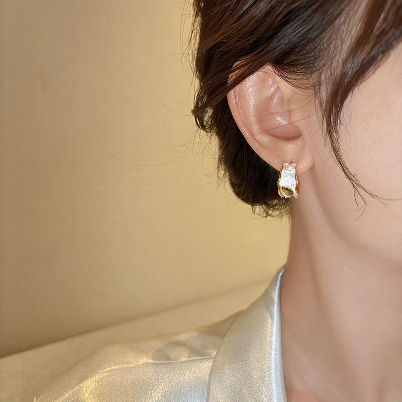 Rhinestone Tiger Eye Zircon Stud Earrings - Starry Brown Light Luxury High-End Design