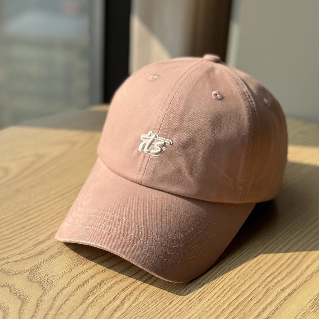 Korean-style all-season hat for men and women, with three-dimensional letter embroidery, soft-top baseball cap, casual and versatile, trendy duckbill
