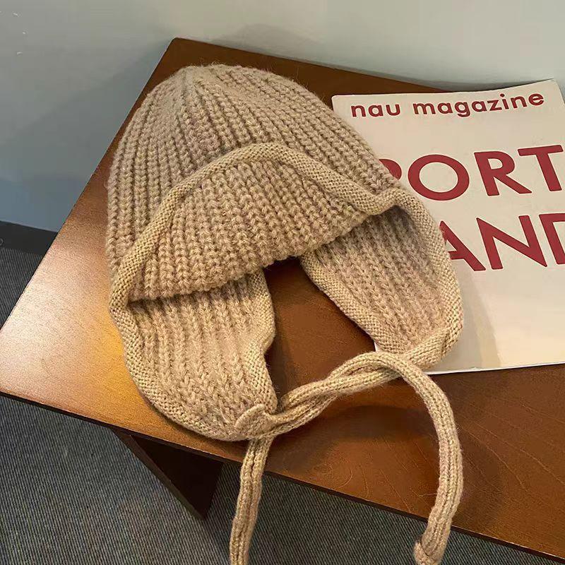 Cute new pink ear protector knitted wool hat for girls, small face in winter, warm ear protector