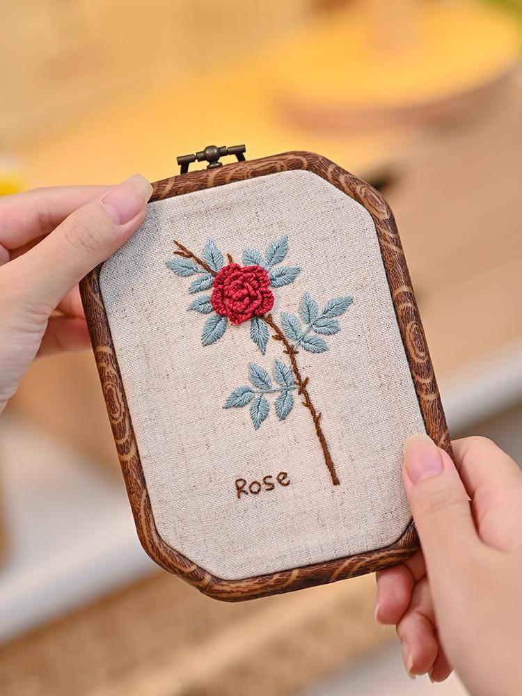 

Three-dimensional Embroidery Handmade Diy Material Bag Is Beginners To Practice Decorations and Give Gifts To Friends
