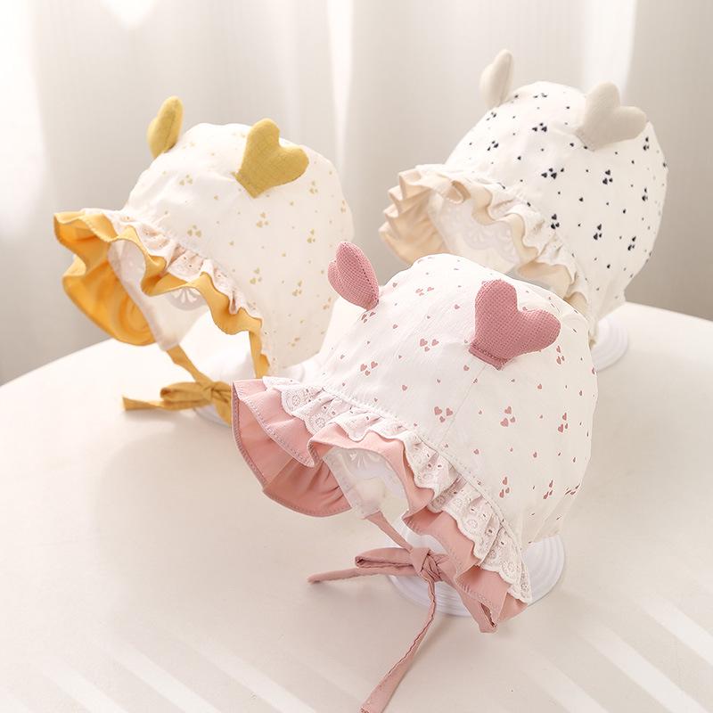 Floral Print Baby Girl Hat with Lace Trim and Ear Protection for Spring/Summer