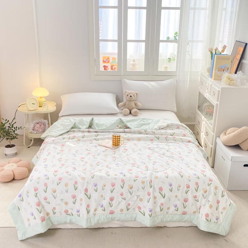 

Jieliya Blossom Summer Soft Quilt
