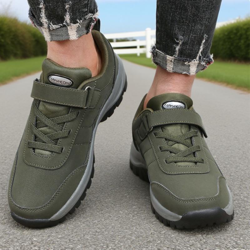 Fashion  Men's Outdoor Hiking Shoes Non - Slip Breathable Comfortable Walking Men Sneakers  Trainers Tenis Masculino