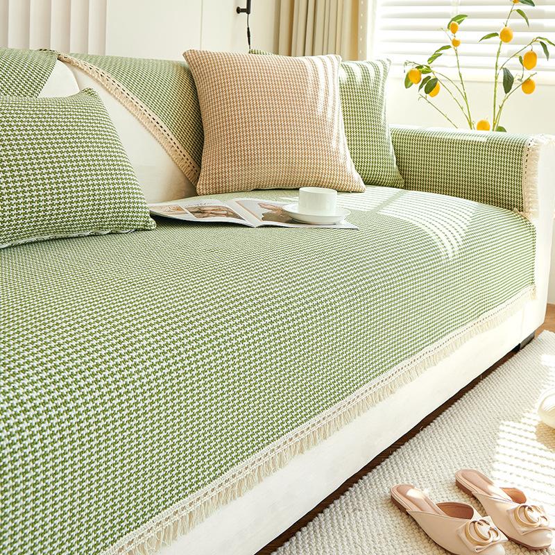 

Cotton Linen Sofa Cushion Non-Slip Universal Cover Modern Simple Four Seasons Sofa Protector 70-70cm