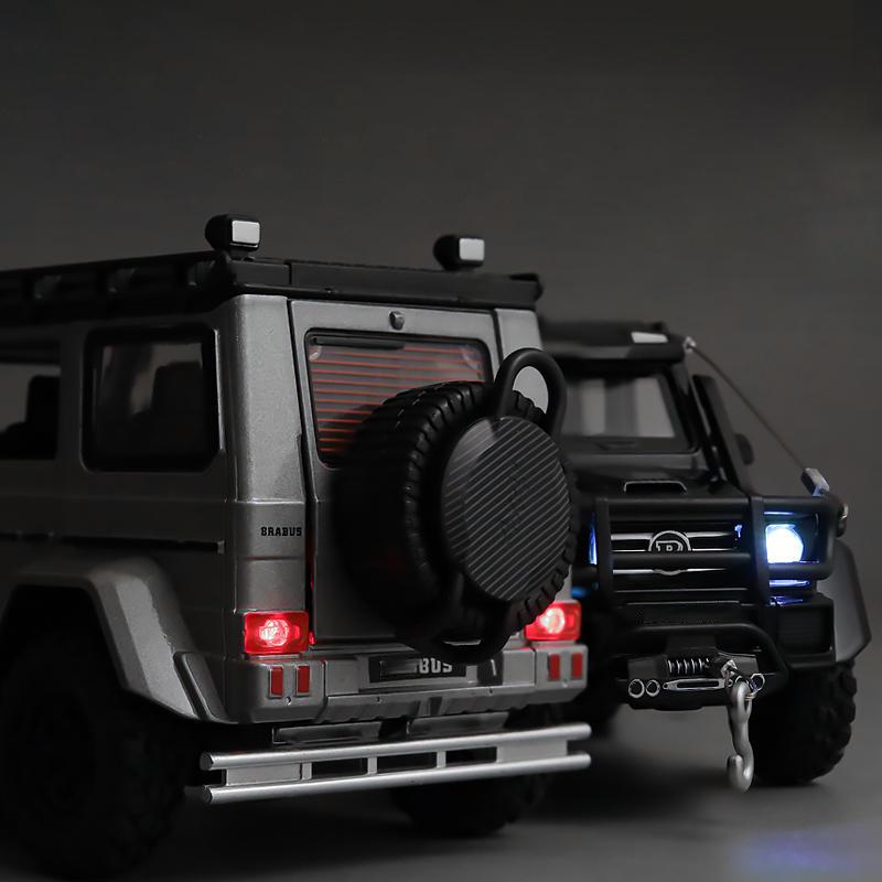 1:32 Benz G550 Adventure 4X4² V8 Alloy Cast Toy Car Model Sound and Light Children's Toy Collectibles Birthday Gift
