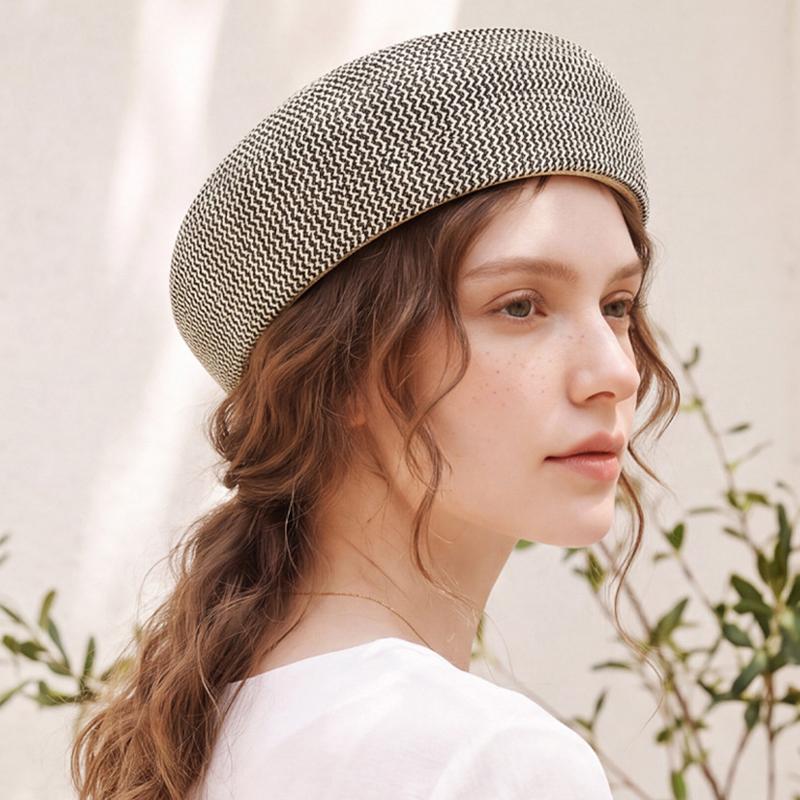 Casquette Beret en Paille Tressée pour Femme Respirante Légère Style Français d'Été Casquette Plate Chapeau de Soleil