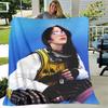 1pc Blanket Singer Billie Eilish1 Print Design, Lightweight Blanket for Sofa, Bed- Soft &Warm, Gift for All Seasons Like Christmas, Halloween
