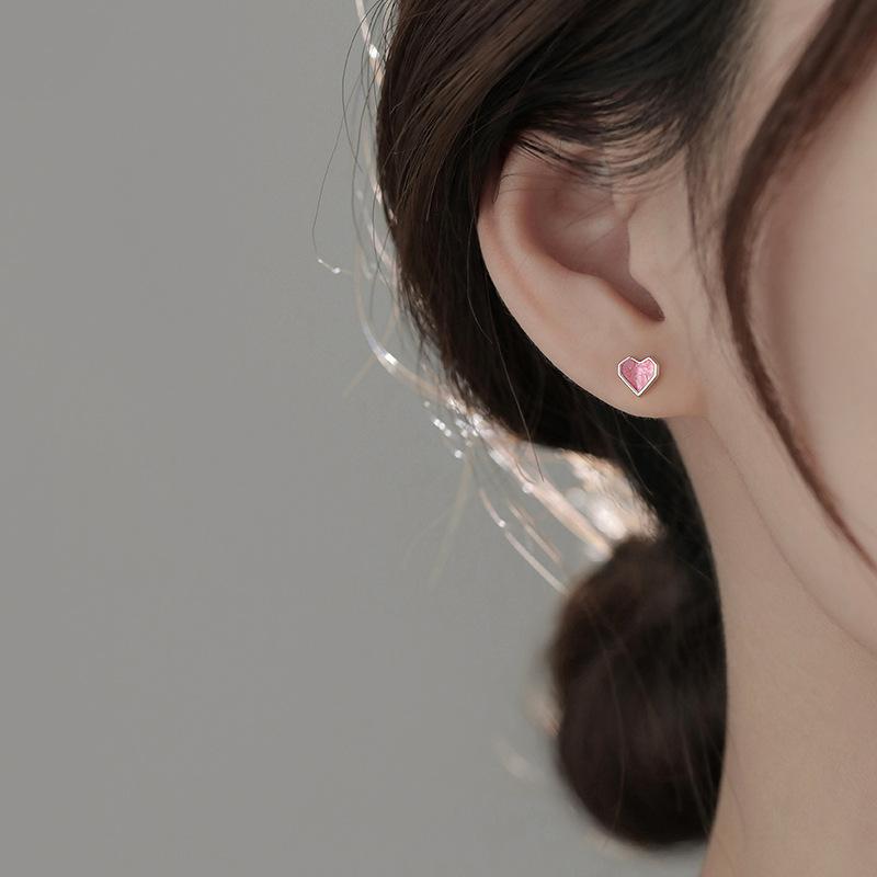Love Earrings for Women's New Niche Design Earrings Light Luxury Summer Earrings