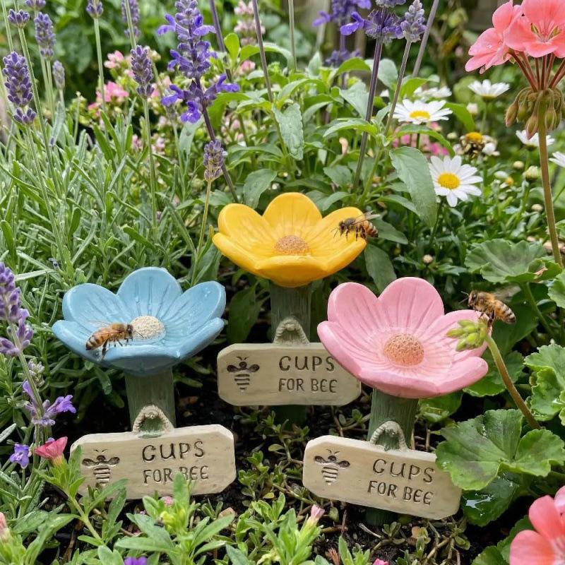 GardenJoy Flower Shaped Ceramic Bee Watering Station Outdoor Garden Yard Decorative Drinking Dish For Wild Pollinators And Bees