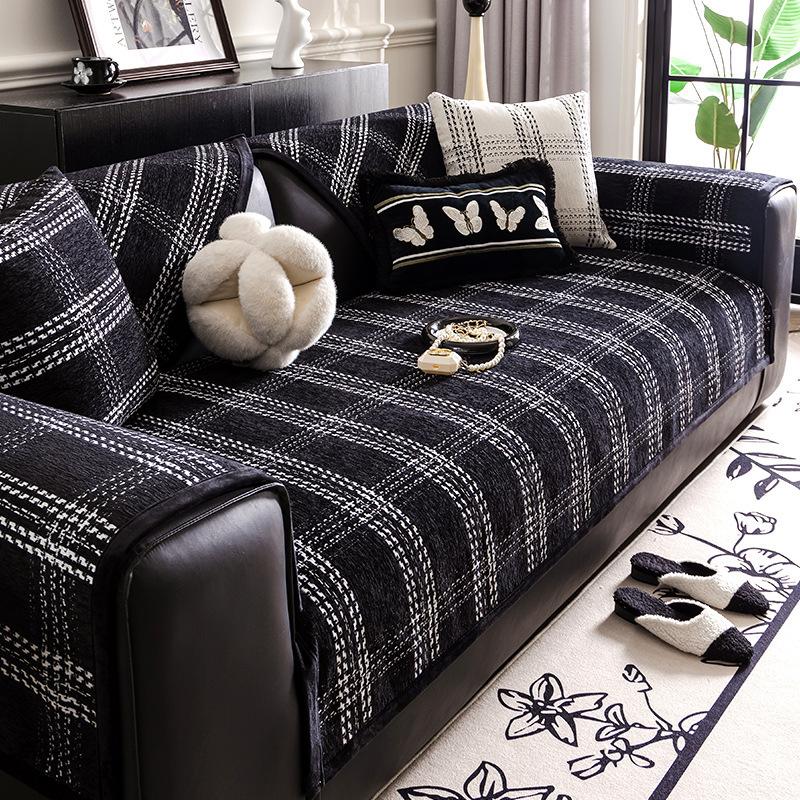 

New Chenille Xiaoxiangfeng Sofa Cushion, Universal Non-Slip In All Seasons, Advanced Sense, Straight Row Seat Cushion Cover Cover Cloth 70*70cm