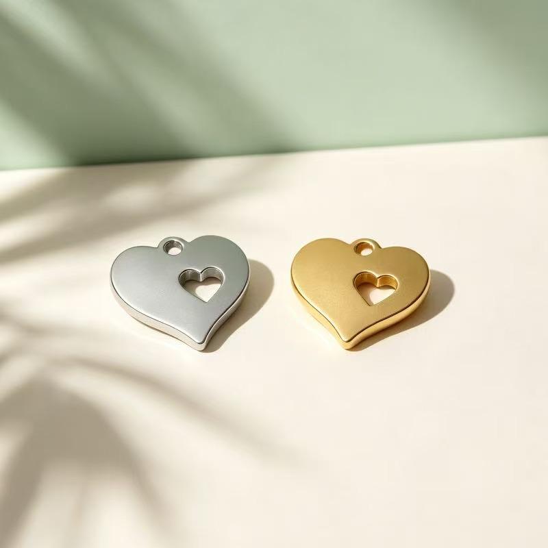 Hollow Heart Stainless Steel Titanium Pendant Necklace DIY Jewelry Accessory Tag