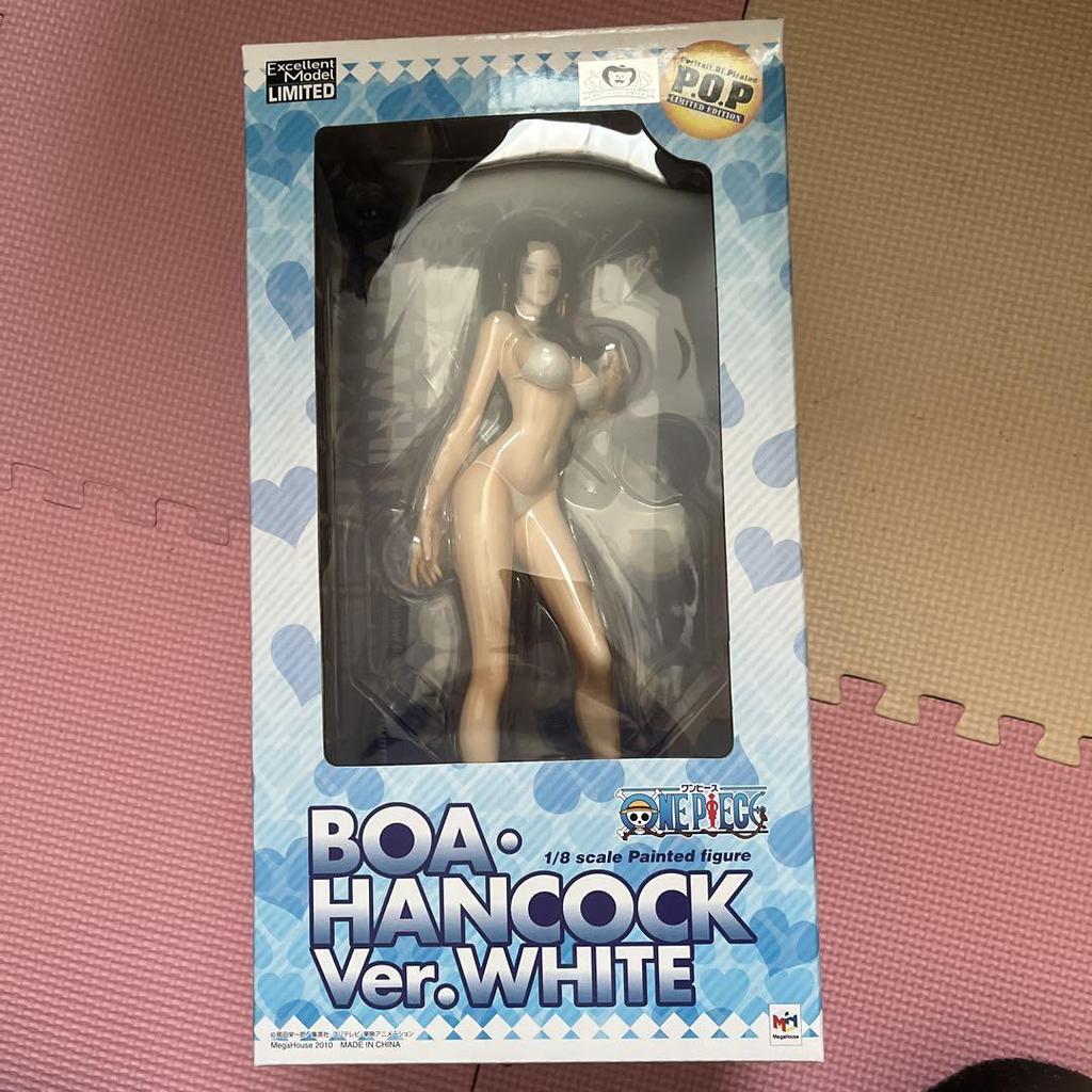 [USED] P.O.P ONE PIECE Boa Hancock ver. WHITE