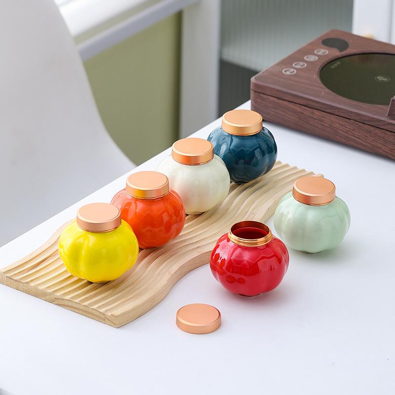 Modern Lantern Pumpkin-shaped Ceramic Tea Caddy Minimalist Spice Pill Storage Jar with Alloy Lid Sealed Moisture-proof Container