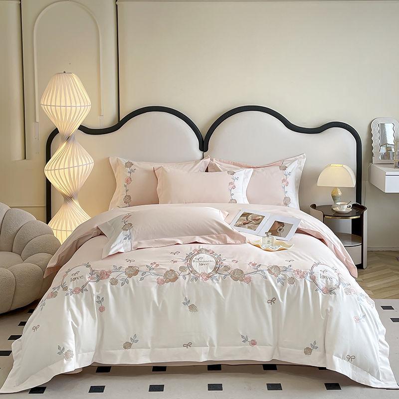 Set de lenjerie de pat de lux din bumbac integral cu broderie florală: Husă de plapumă și cearșaf de pat din bumbac de înaltă calitate cu fibre lungi.