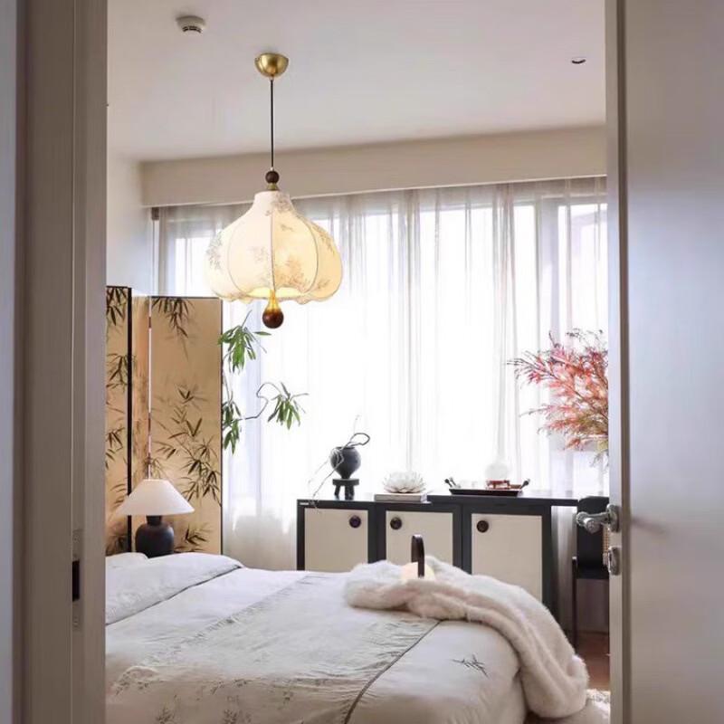 Chestnut Design Pendant Lamp