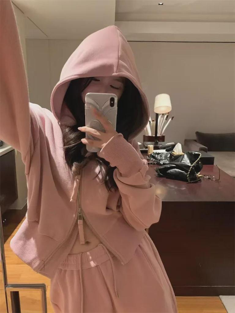 Women's Casual Sports Suit, 2025 Spring/Autumn: Korean Style Wide-Leg Pants & Slim Sweater Two-Piece Set