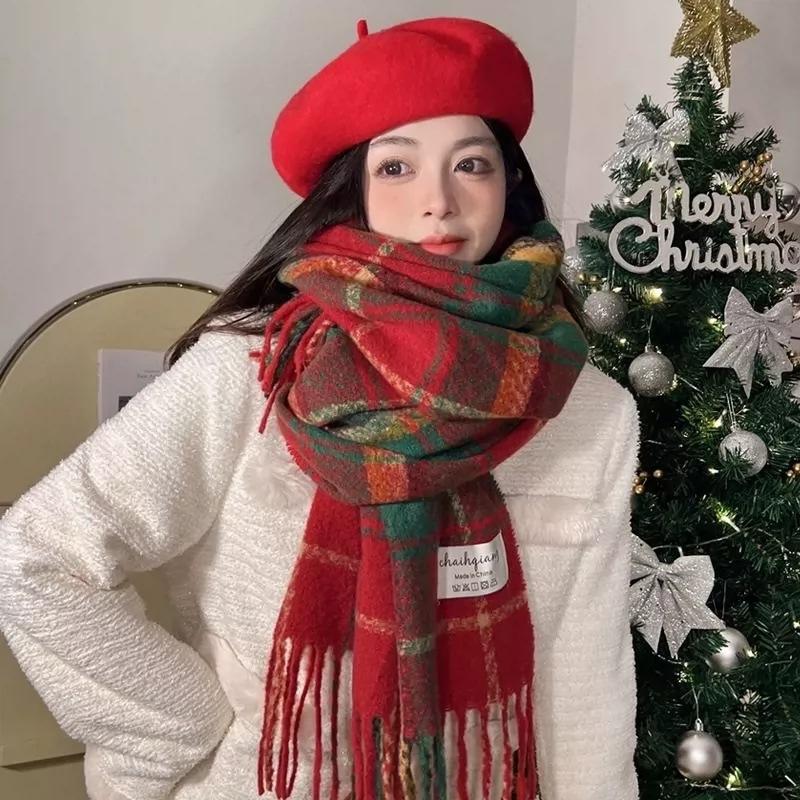 Christmas Scarf, Winter Warm Women's Korean Version of Versatile Tide New Year's Gift, Red Festive Tassel Plaid Scarf