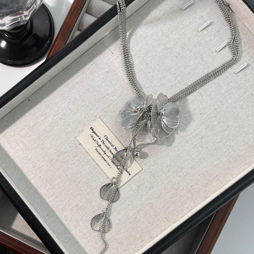 Temperament Retro Stereo Flowers Tassel Multi-layer Necklace for Women Exaggerated Hot Girl Collar Chain Jewelry Accessory Gifts