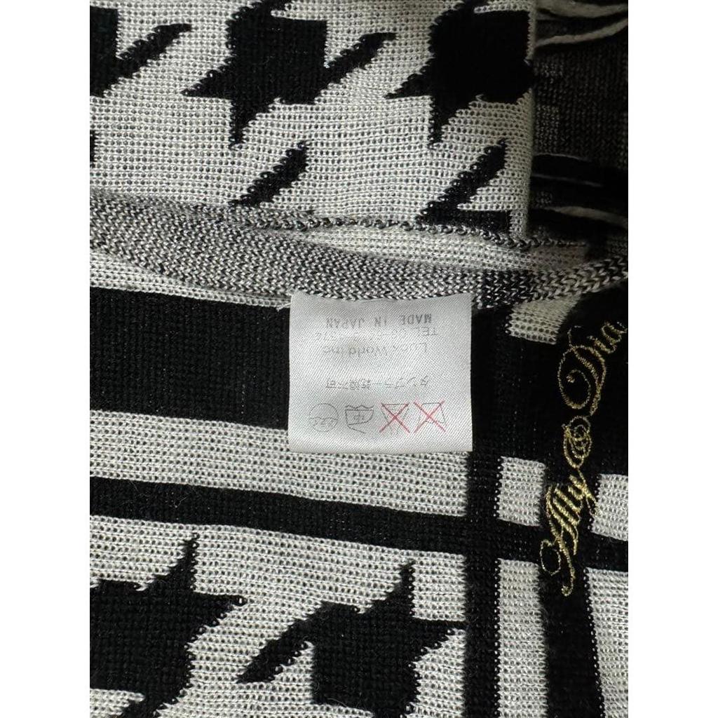 Used KJ worn ALLY&DIA Houndstooth large stole muffler