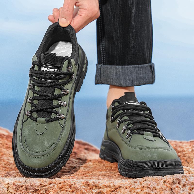 Men's Sneakers New Trendy Anti Slip Casual Skateboard Shoes Outdoor Fashion Running Shoes Four Season Comfortable Sports Shoes