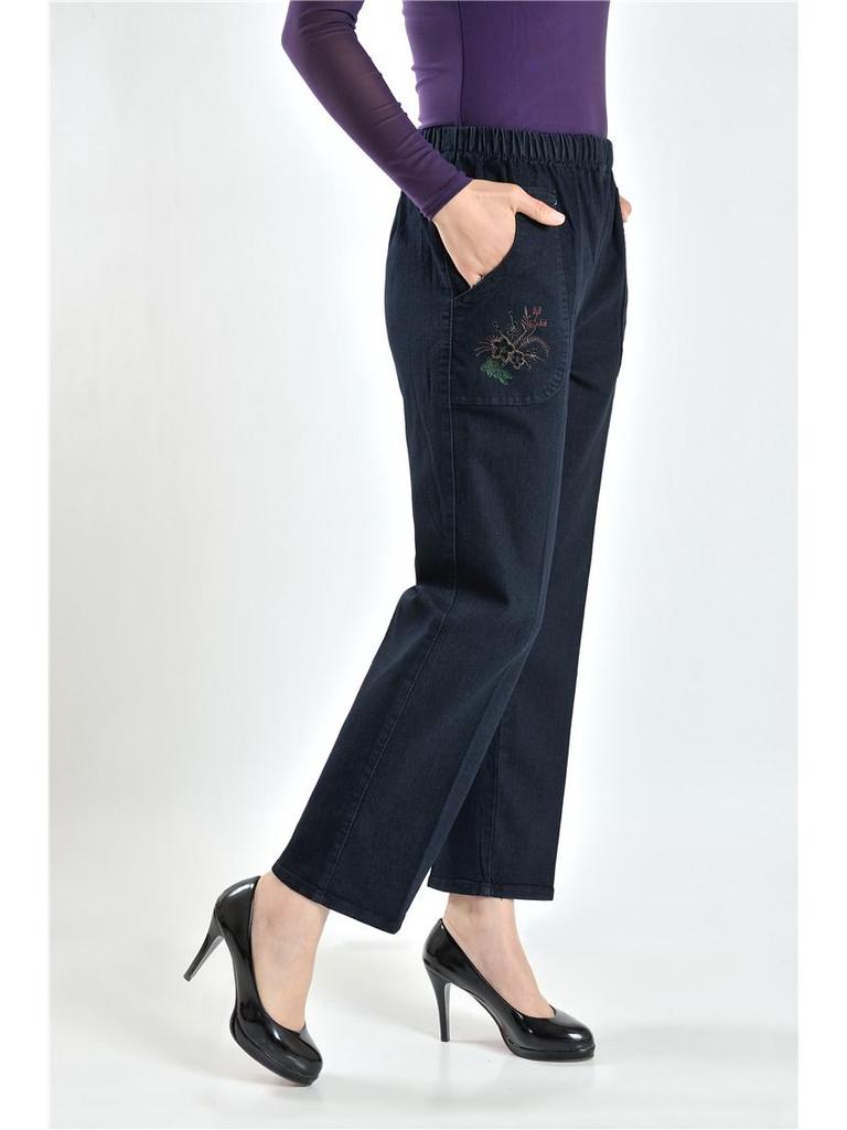 Women's Spring 2024 High-Waisted Elastic Straight-Leg Loose Jeans for Middle-Aged & Elderly