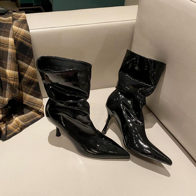 Temperament Lackleder High-Heel Stiefeletten Damen 2025 Herbst und Winter Neu Spitz Mode Vielseitig Mittelhohe Stiefel Schwarz Stacking Stiefel