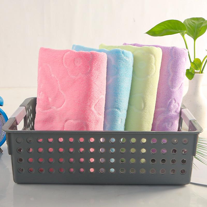 Soft Quick-Dry Embossed Microfiber Bear Bath Towel