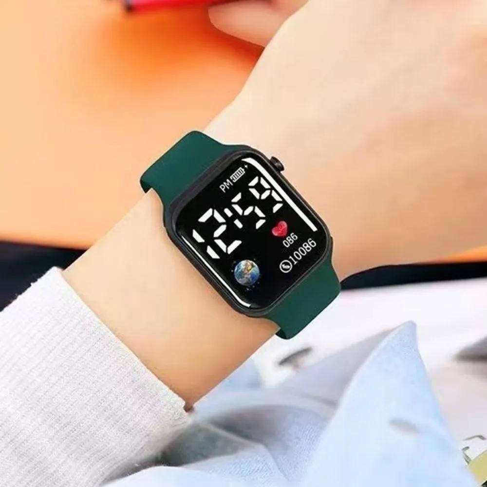 Ceas de mână cu bandă LED Colorat Pătrat Modă Digital pentru Studenți, Femei, Bărbați, 6 Culori