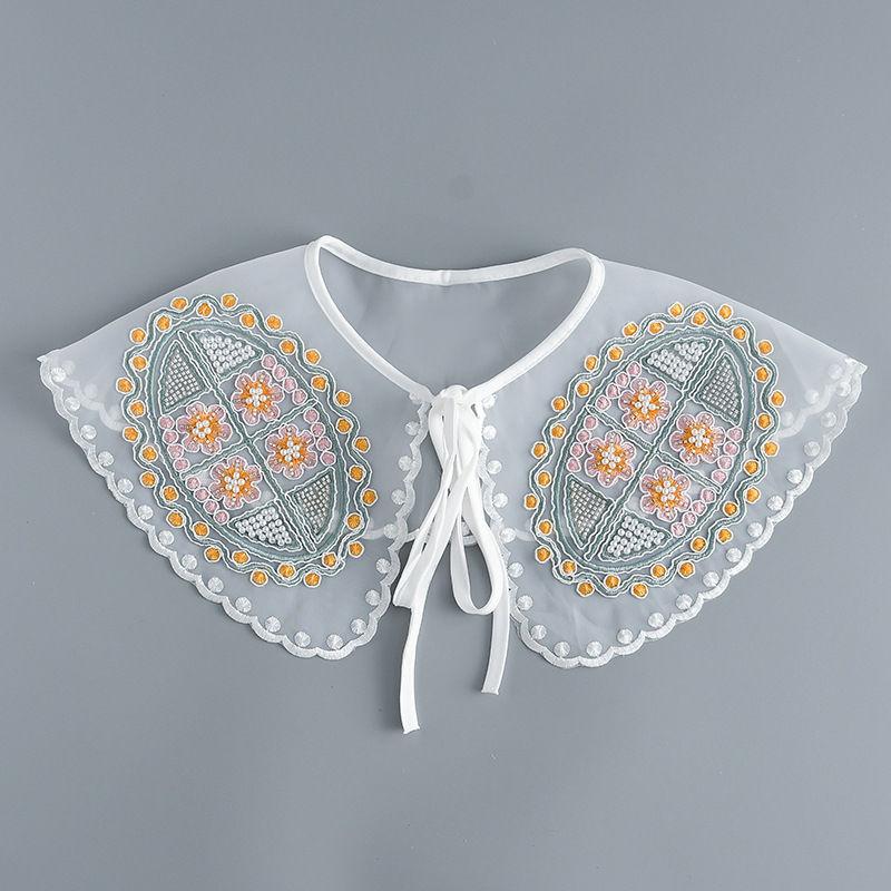 Fashion  Women Girls Lolita Doll Shawl Fake Collar Embroidery Necklace Lapel Blouse Shoulder Wrap Short Capelet False Collar