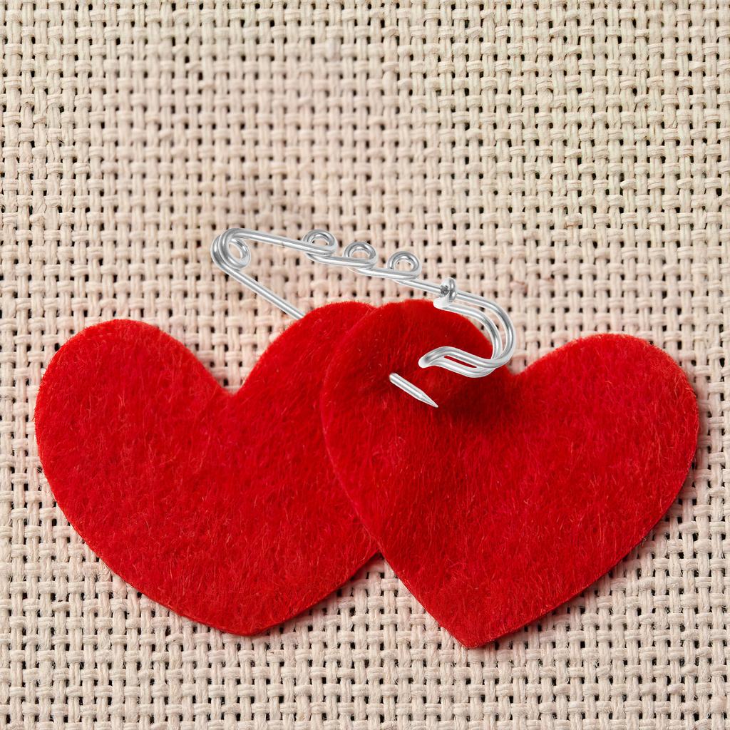 50Pcs Decorative Safety Pins with Holes DIY Jewelry Brooch Pins for Handicrafts Sweaters Skirts Coats Scarves Fixing