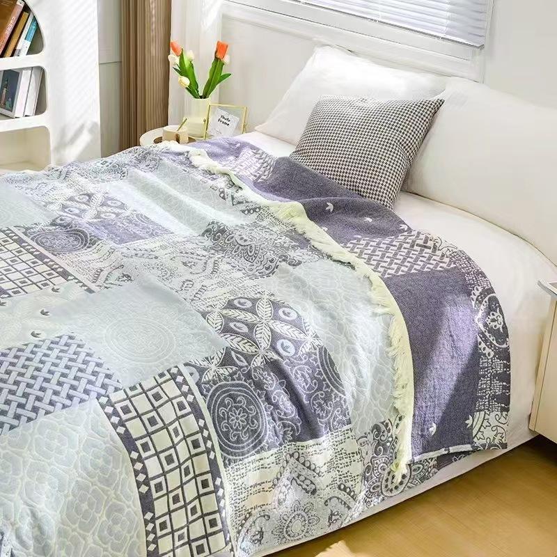 Multi-layer gauze cotton blanket bed cover towel blanket antibacterial anti-mite moisture absorption breathable soft skin-friendly blanket