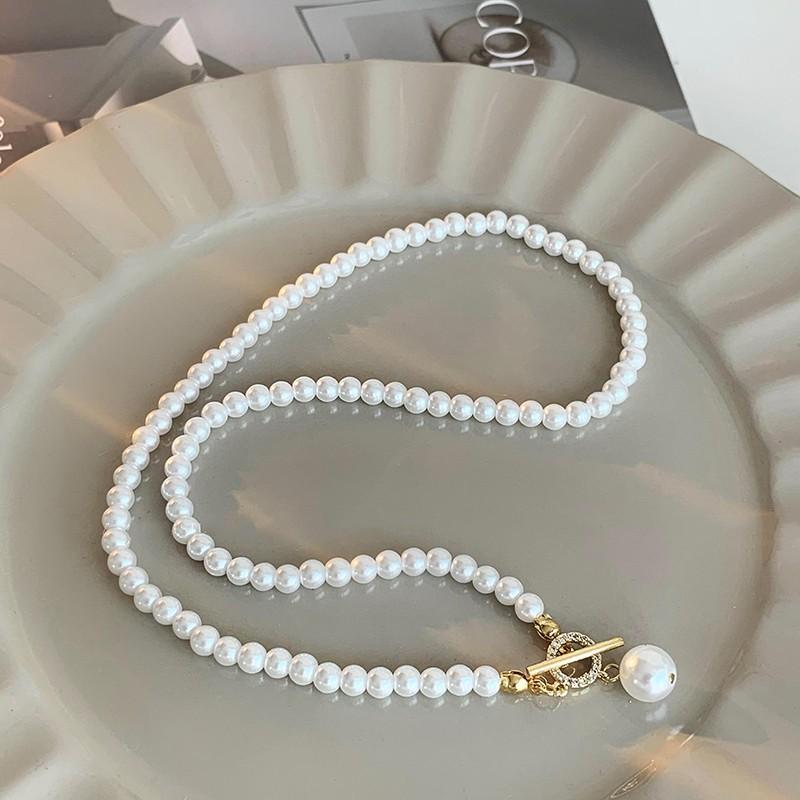 Collana O-ring Impreziosita con Diamanti e Perle Finte - Stile Cool Catena a Collare di Perle ad Alto Contrasto